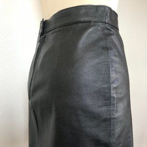 Vintage mini leather skirt Sz Sm.